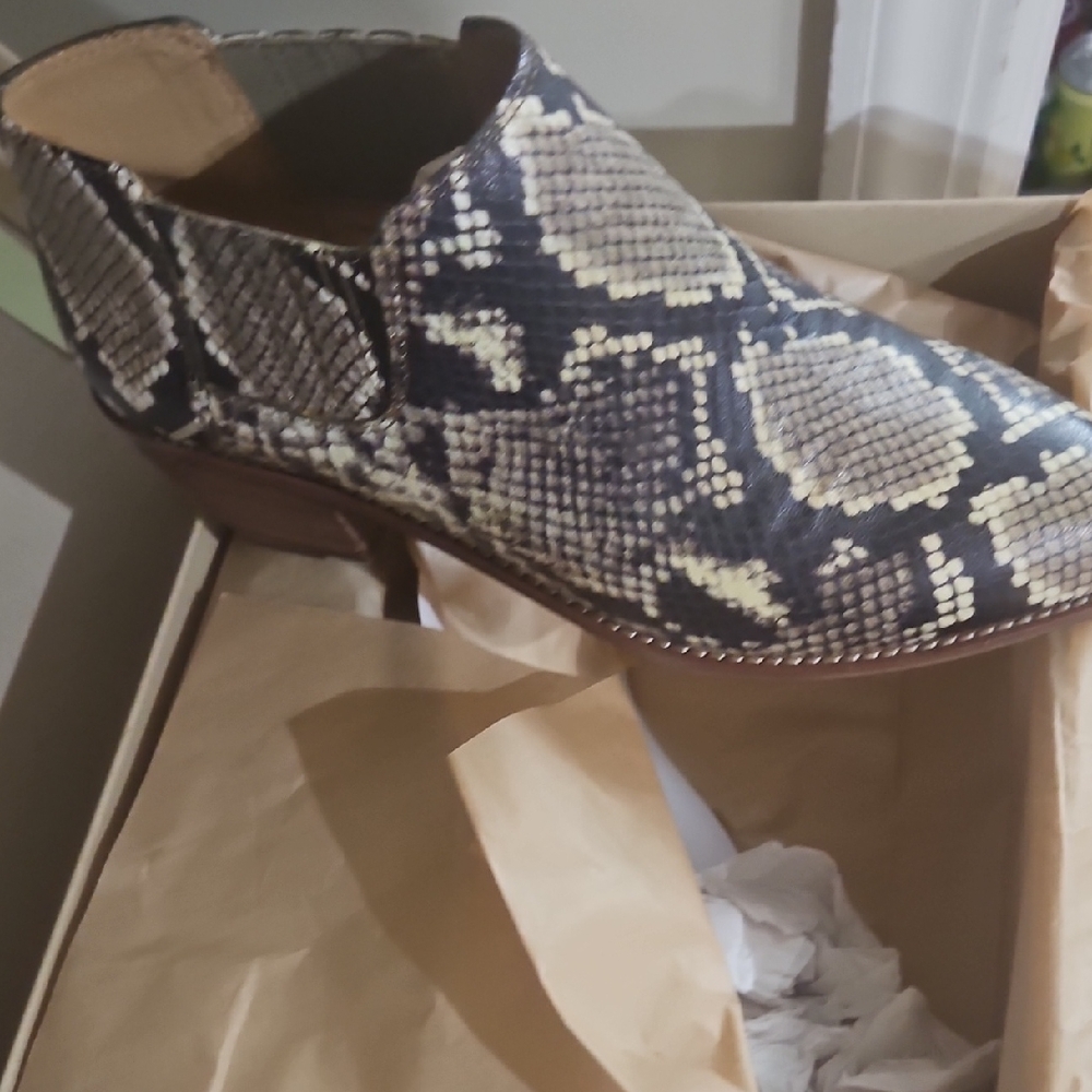 Madewell Snakeskin Pattern Ankle Booties
